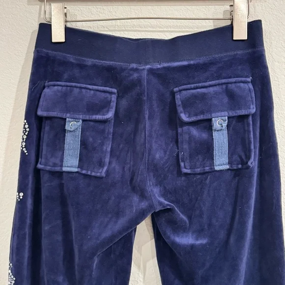 Juicy Couture Velour Track Sweats Navy blue, Rhinestone Script Size Medium Y2K - Picture 5 of 8